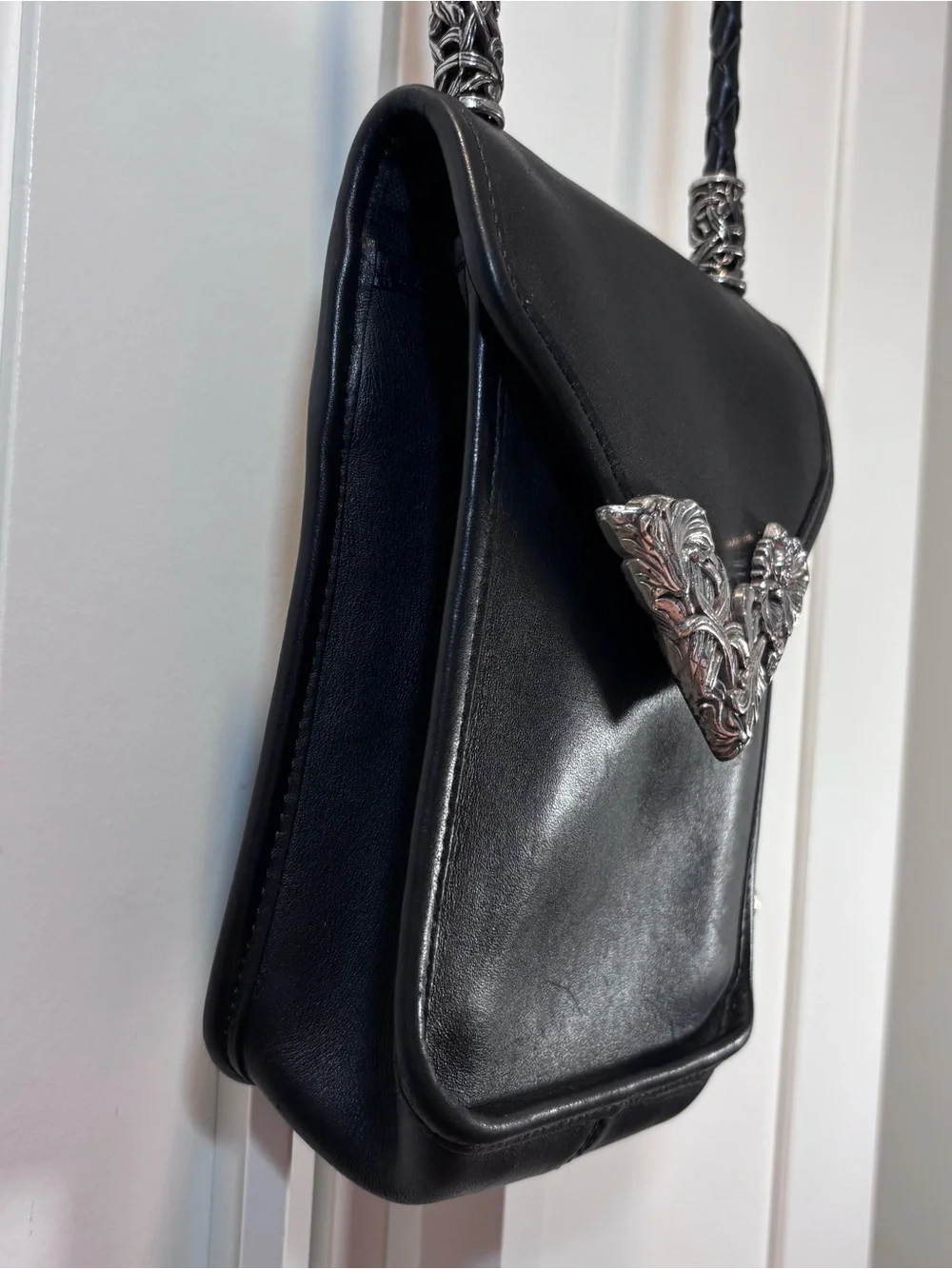 Brighton Vintage Black Leather Crossbody Bag Floral Silver Hardware Heart Purse